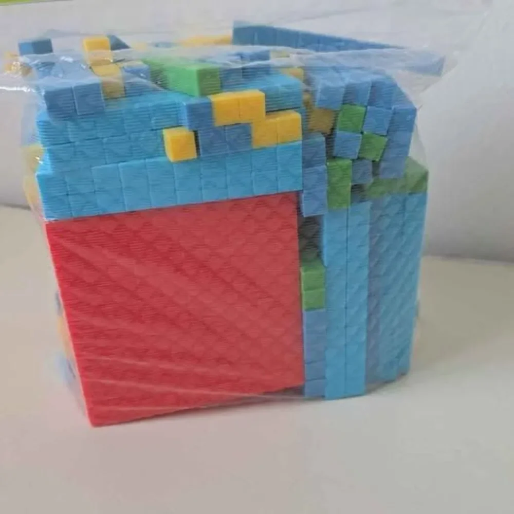 Rainbow Resource Center Base Ten Starter Set (Brights!)
